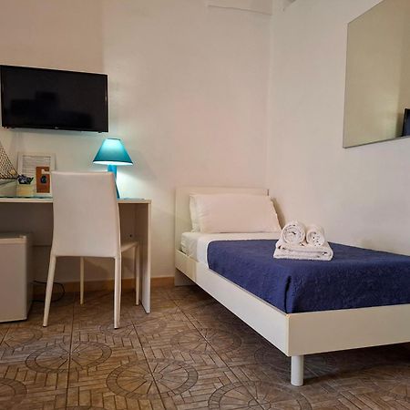 Palazzo Vaglio Bed & Breakfast Alliste Bagian luar foto