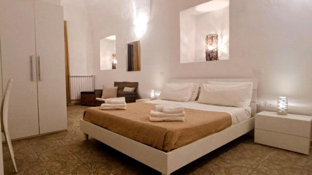 Palazzo Vaglio Bed & Breakfast Alliste Bagian luar foto